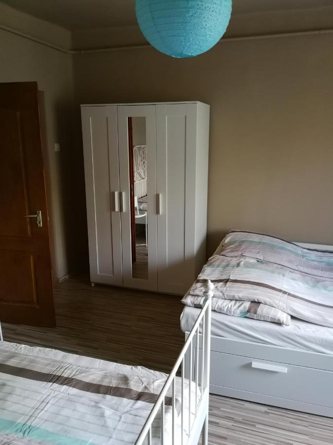 Zso-Ze Apartman Tiszafured Exterior photo